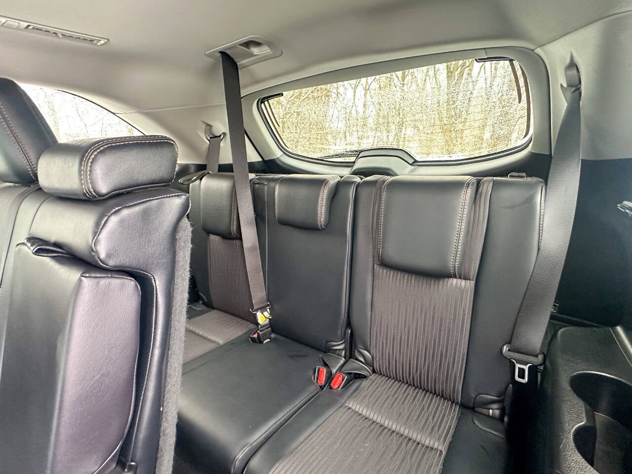 2016 Toyota Highlander LE Plus AWD 4dr SUV