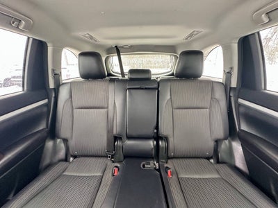 2016 Toyota Highlander LE Plus AWD 4dr SUV