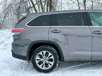 2016 Toyota Highlander LE Plus AWD 4dr SUV