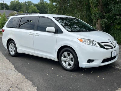 2015 Toyota Sienna LE 8 Passenger 4dr Mini Van