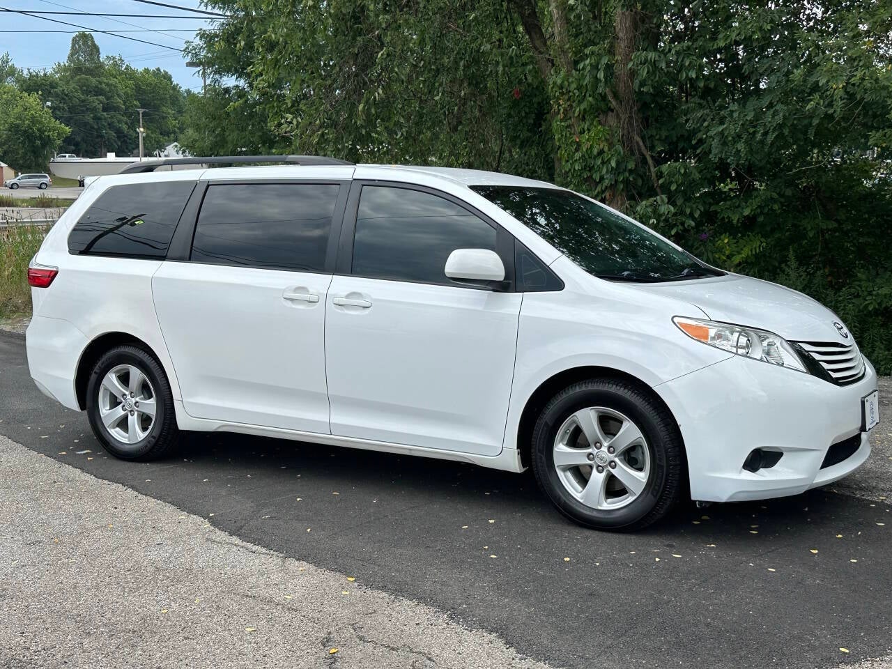 2015 Toyota Sienna LE 8 Passenger 4dr Mini Van