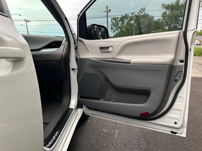 2015 Toyota Sienna LE 8 Passenger 4dr Mini Van