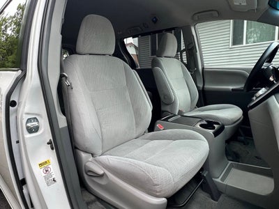 2015 Toyota Sienna LE 8 Passenger 4dr Mini Van