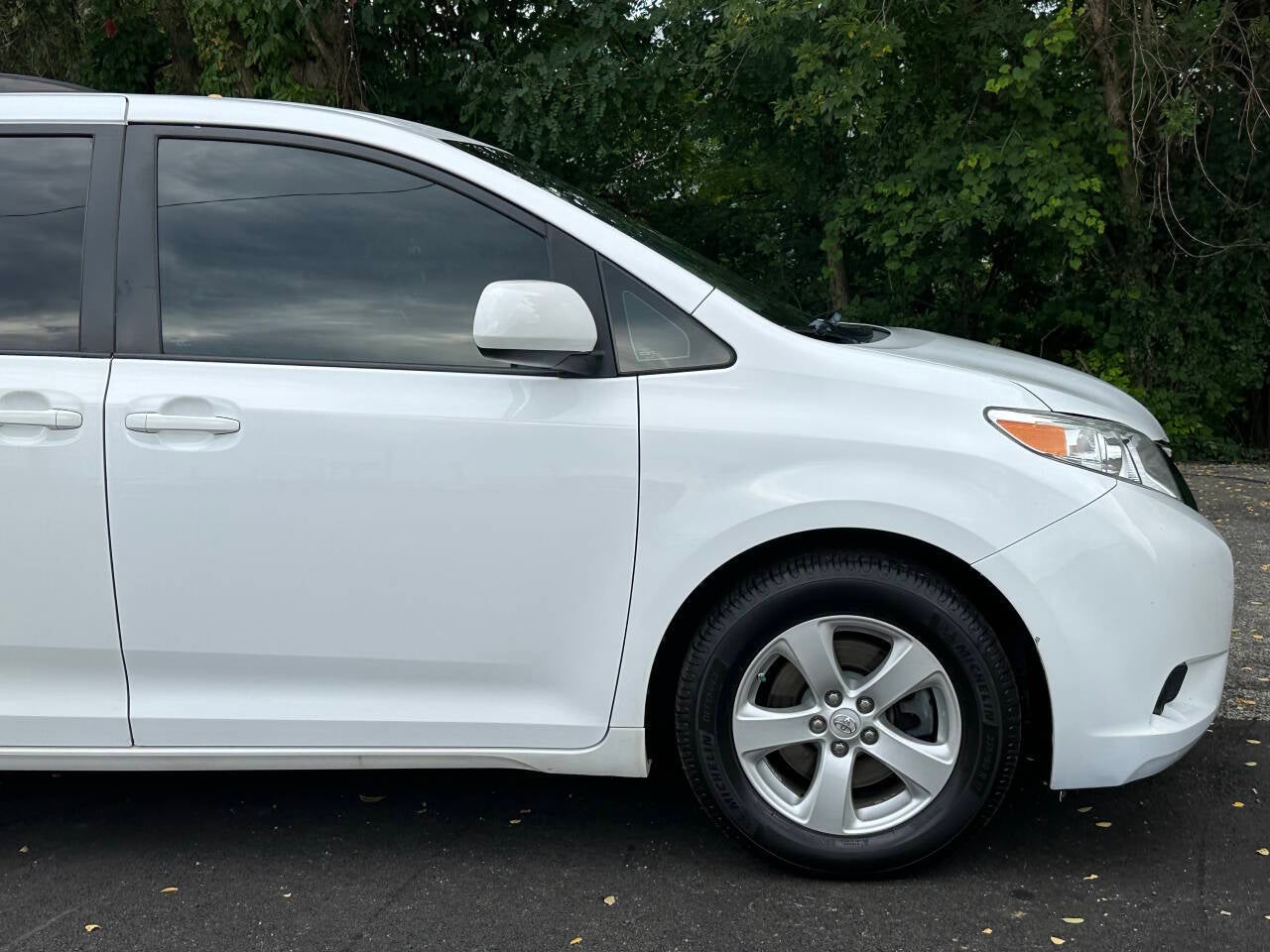 2015 Toyota Sienna LE 8 Passenger 4dr Mini Van
