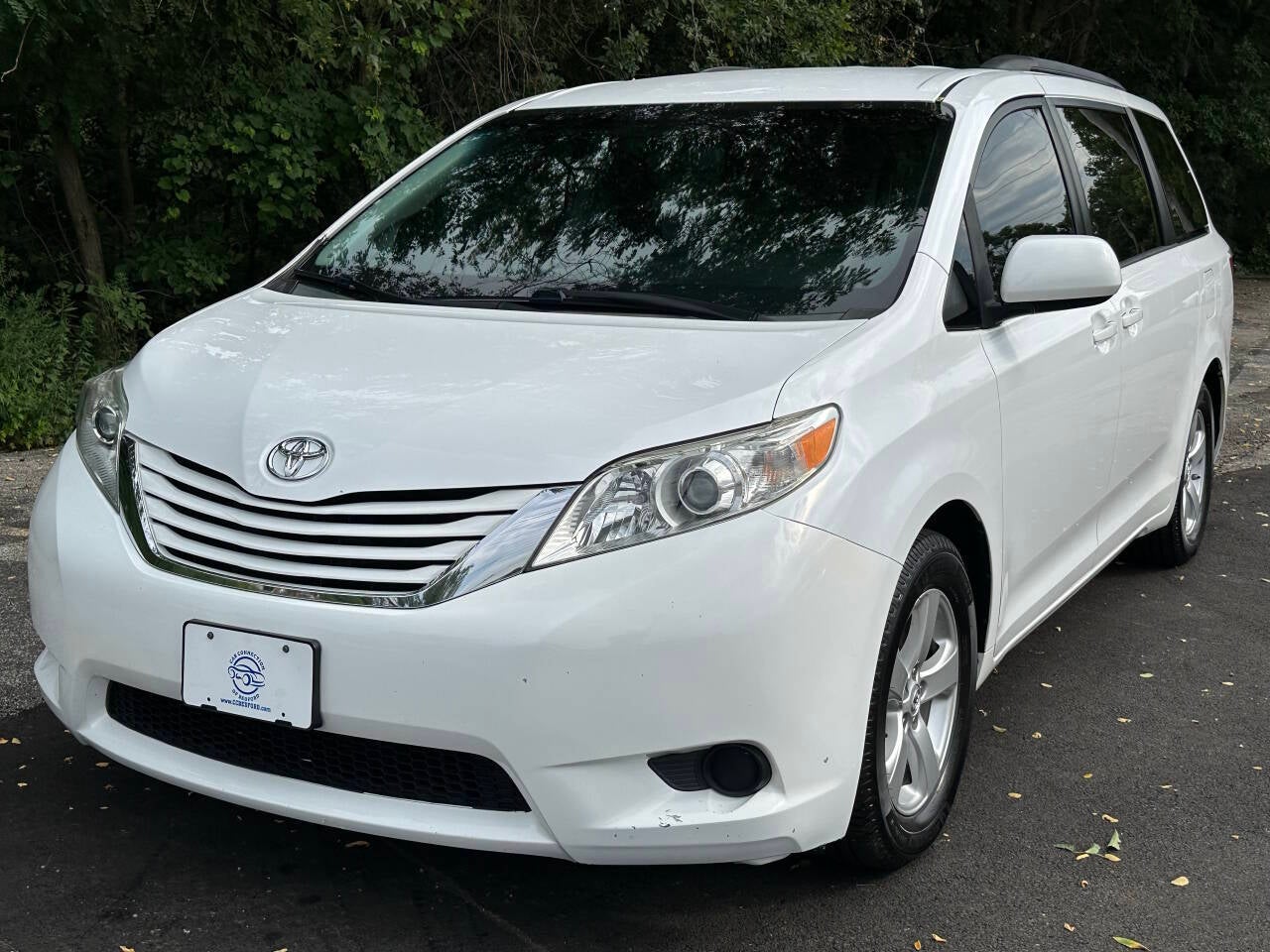 2015 Toyota Sienna LE 8 Passenger 4dr Mini Van