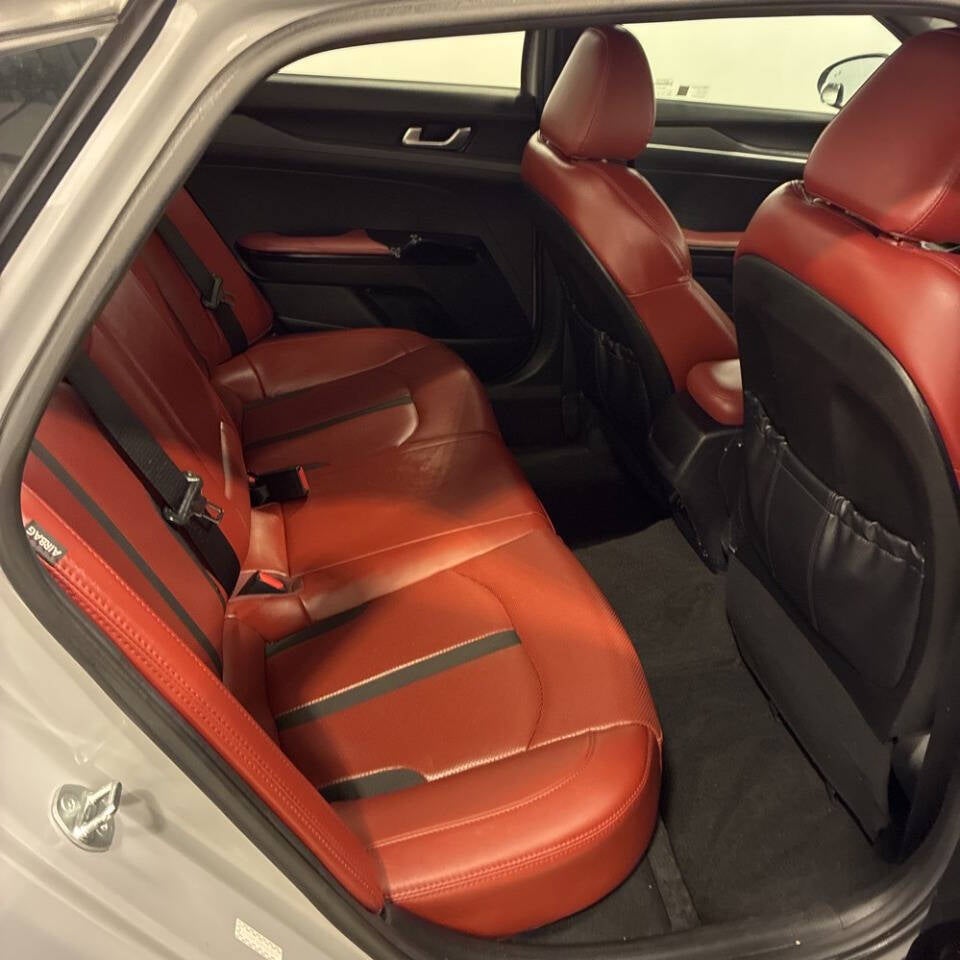 2024 Kia K5 GT Line 4dr Sedan