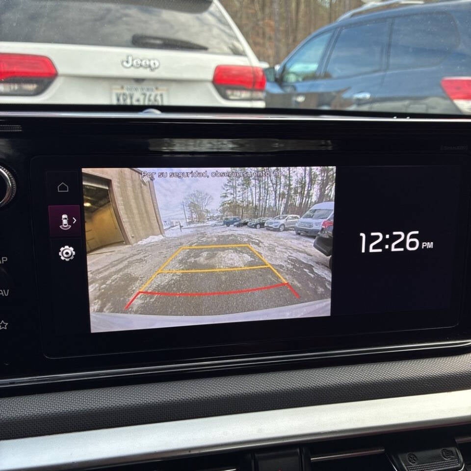 2024 Kia K5 GT Line 4dr Sedan