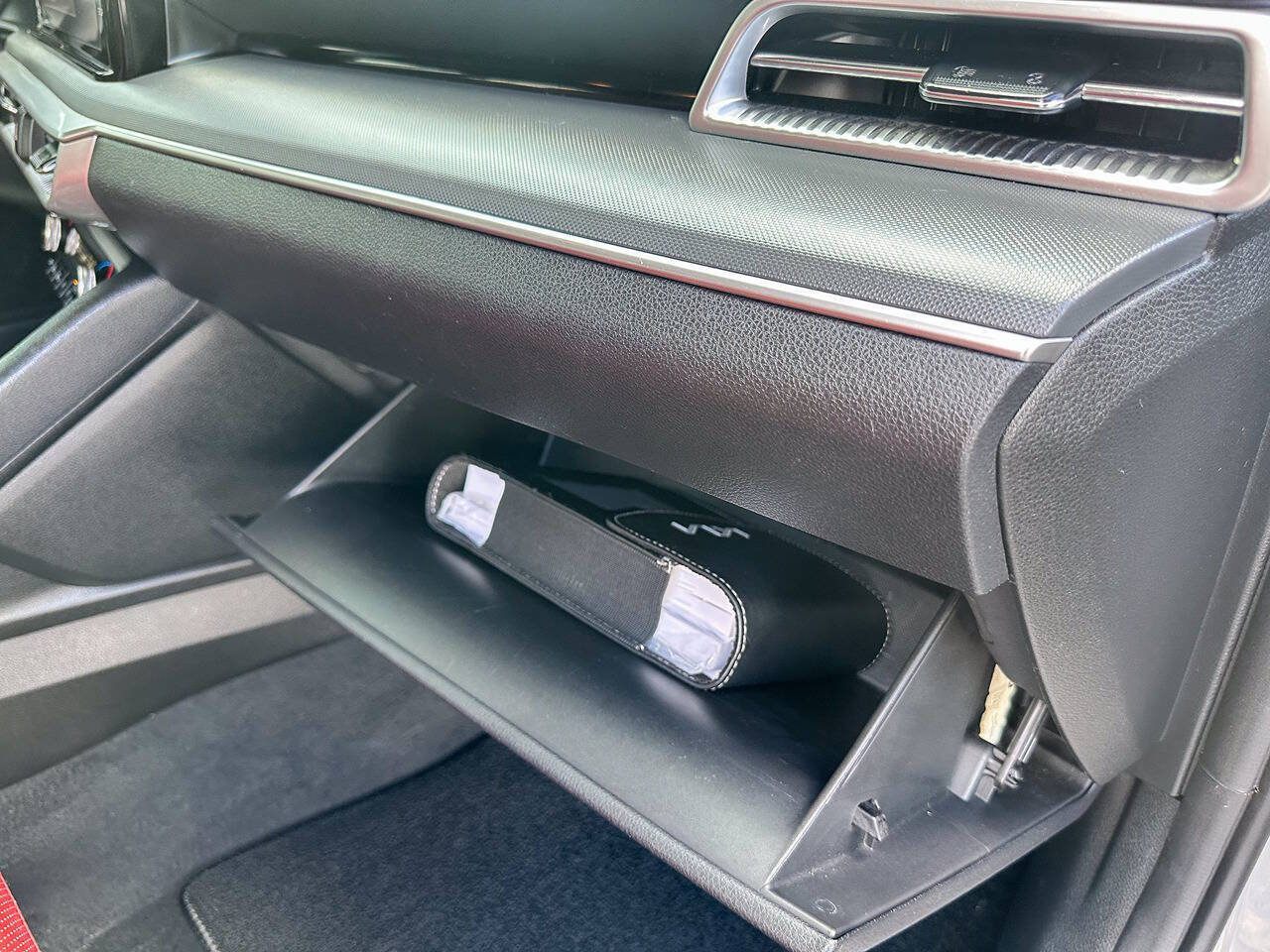 2024 Kia K5 GT Line 4dr Sedan