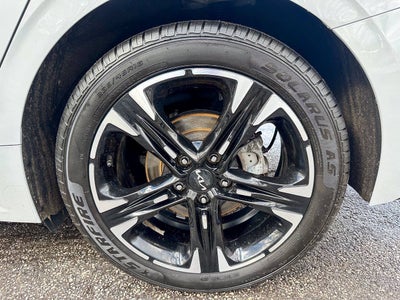 2024 Kia K5 GT Line 4dr Sedan