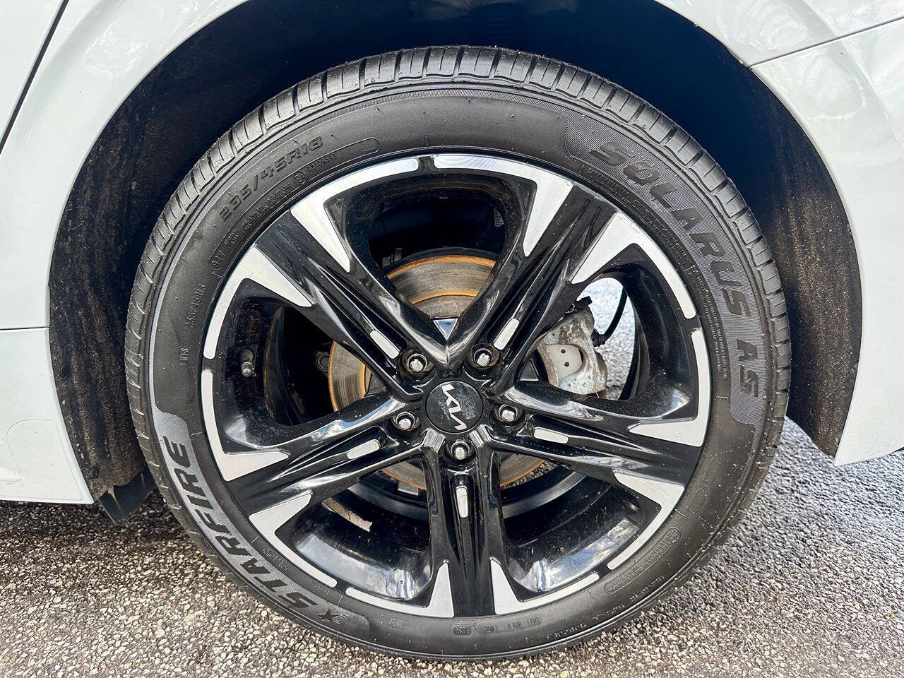 2024 Kia K5 GT Line 4dr Sedan