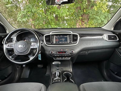 2020 Kia Sorento LX AWD 4dr SUV