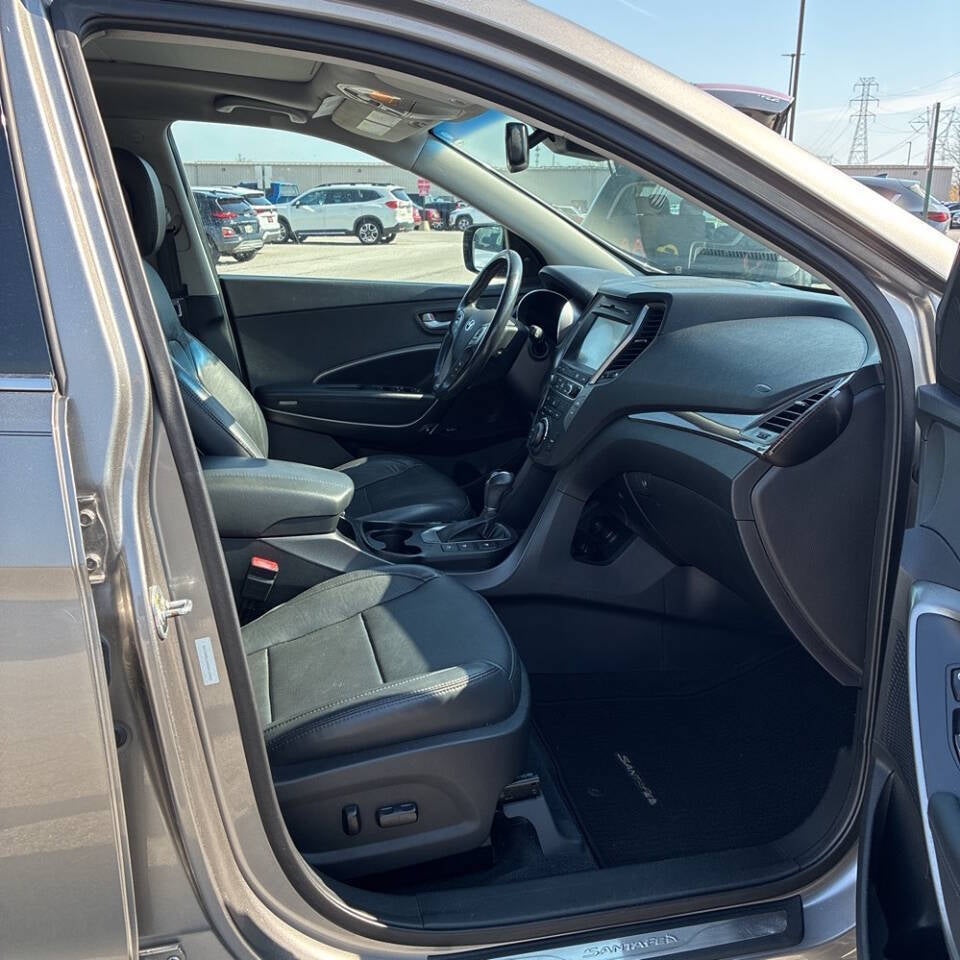 2017 Hyundai Santa Fe Sport 2.0T Ultimate AWD 4dr SUV