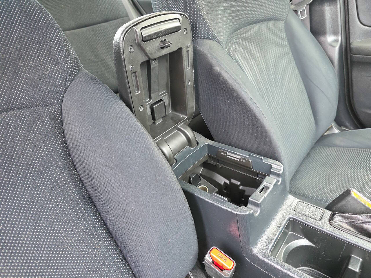 2015 Subaru Impreza 2.0i AWD 4dr Sedan CVT