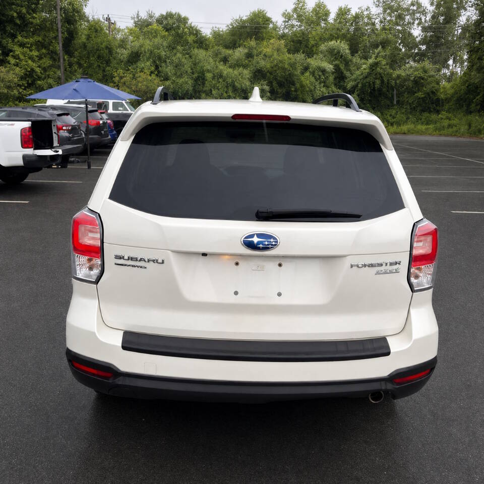 2017 Subaru Forester 2.5i Premium AWD 4dr Wagon CVT