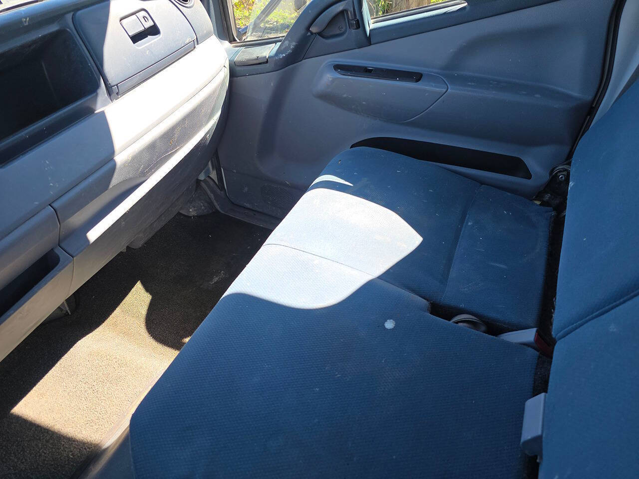 2017 Mitsubishi Fuso FE160 4X2 2dr Regular Cab 149.6 161.0 in. WB