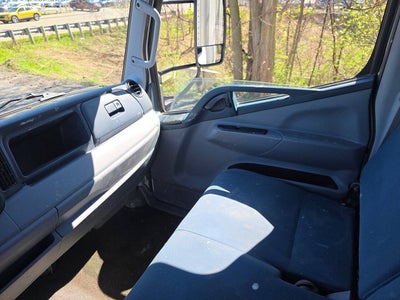2017 Mitsubishi Fuso FE160 4X2 2dr Regular Cab 149.6 161.0 in. WB