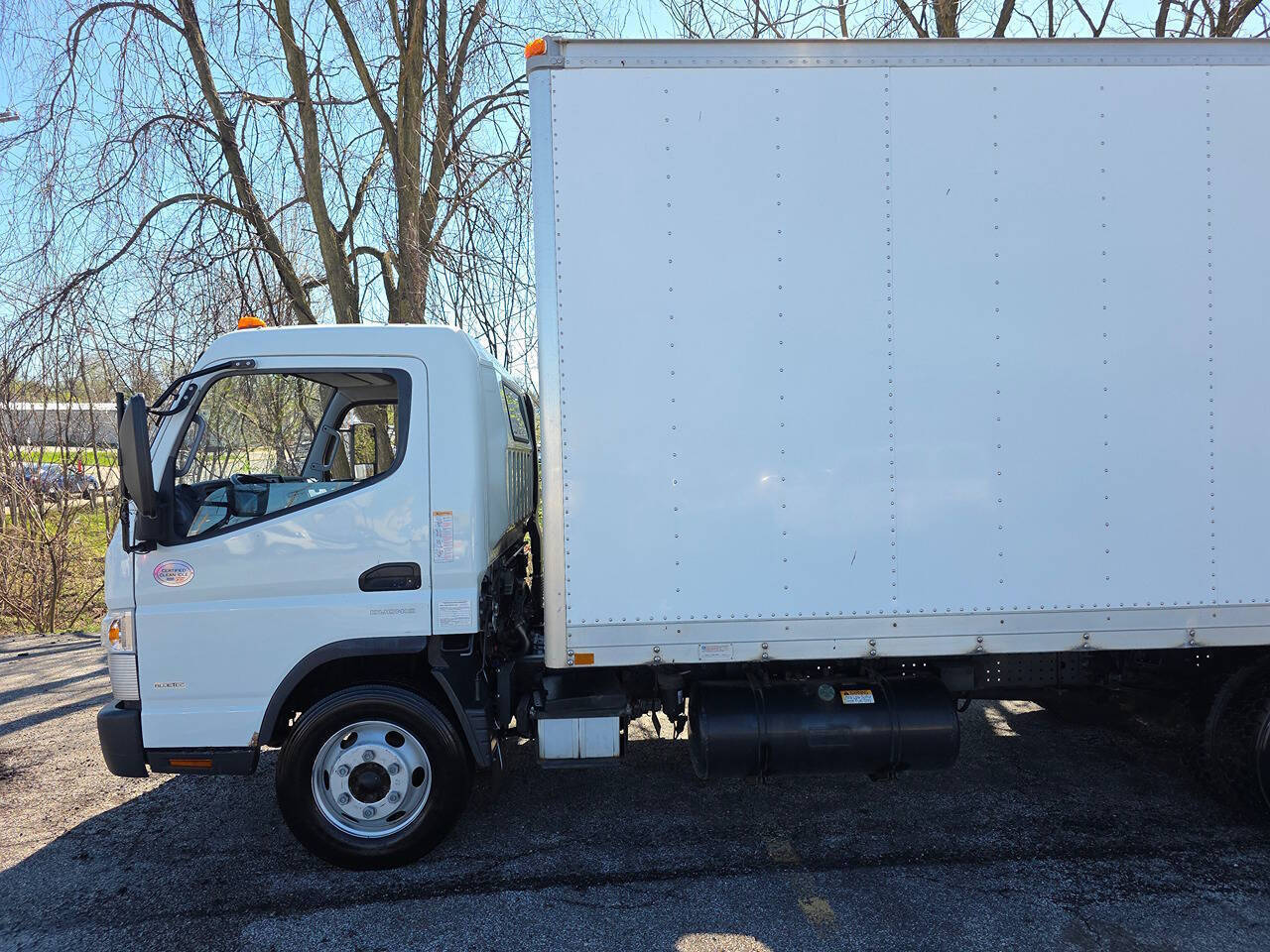 2017 Mitsubishi Fuso FE160 4X2 2dr Regular Cab 149.6 161.0 in. WB