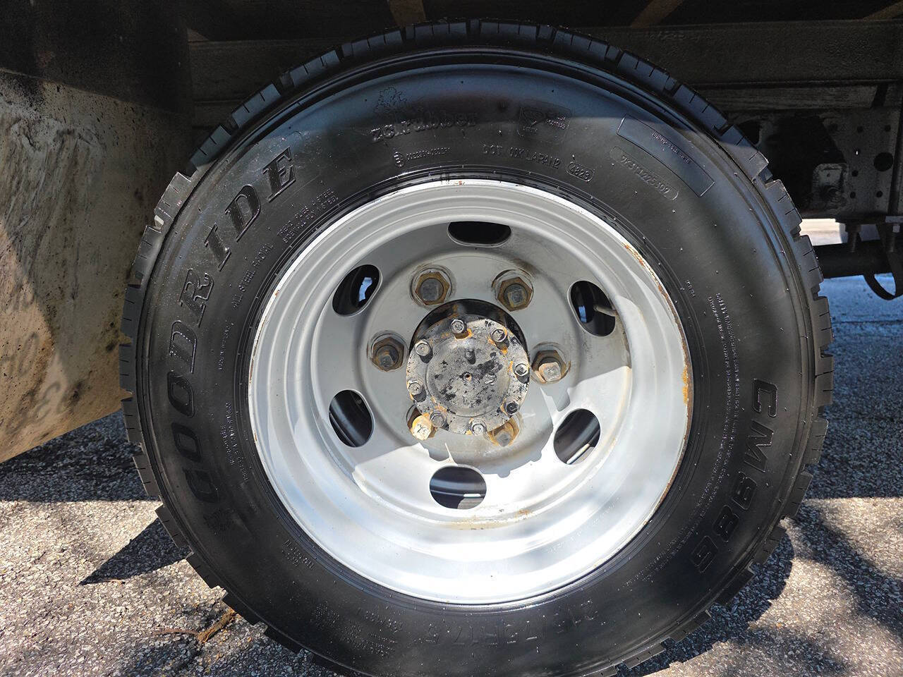 2017 Mitsubishi Fuso FE160 4X2 2dr Regular Cab 149.6 161.0 in. WB