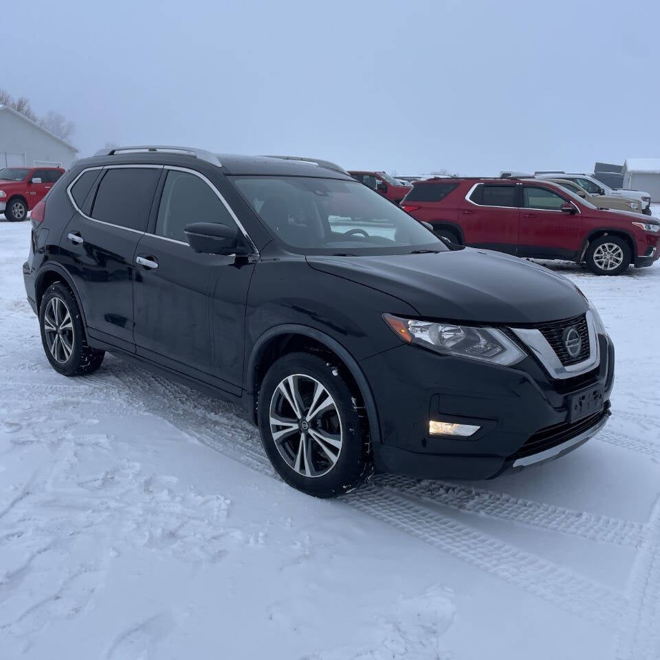 2019 Nissan Rogue SV AWD 4dr Crossover