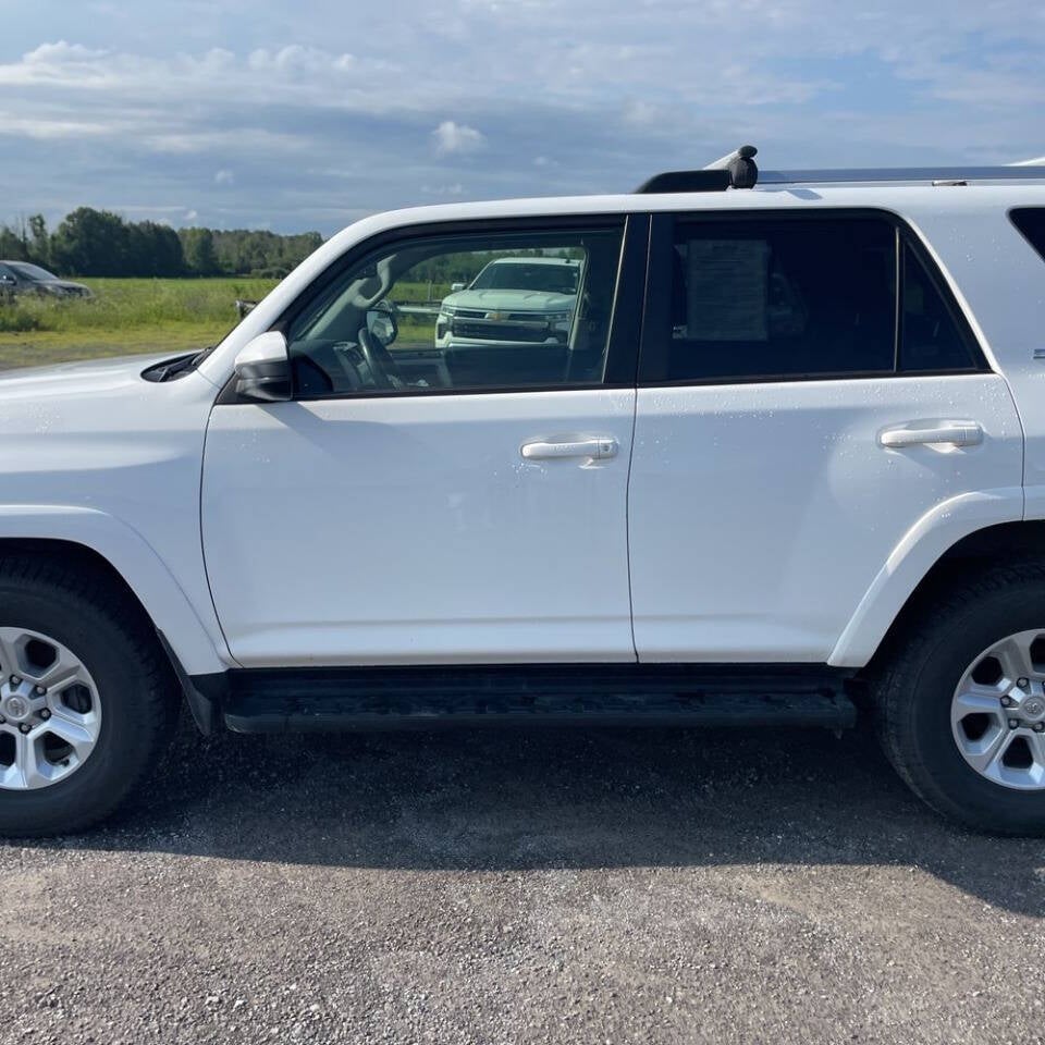 2022 Toyota 4Runner SR5 4x4 4dr SUV