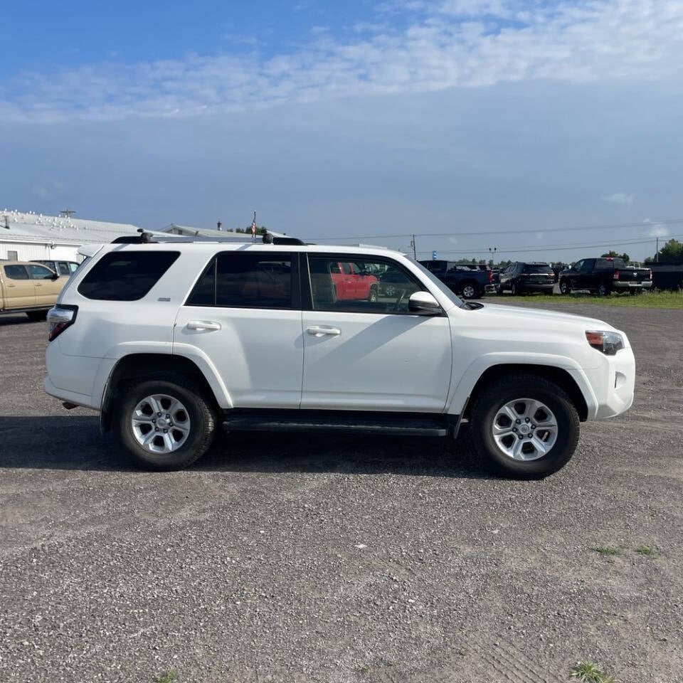 2022 Toyota 4Runner SR5 4x4 4dr SUV