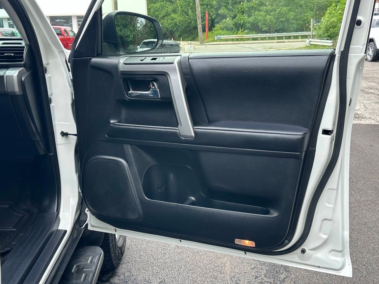 2022 Toyota 4Runner SR5 4x4 4dr SUV