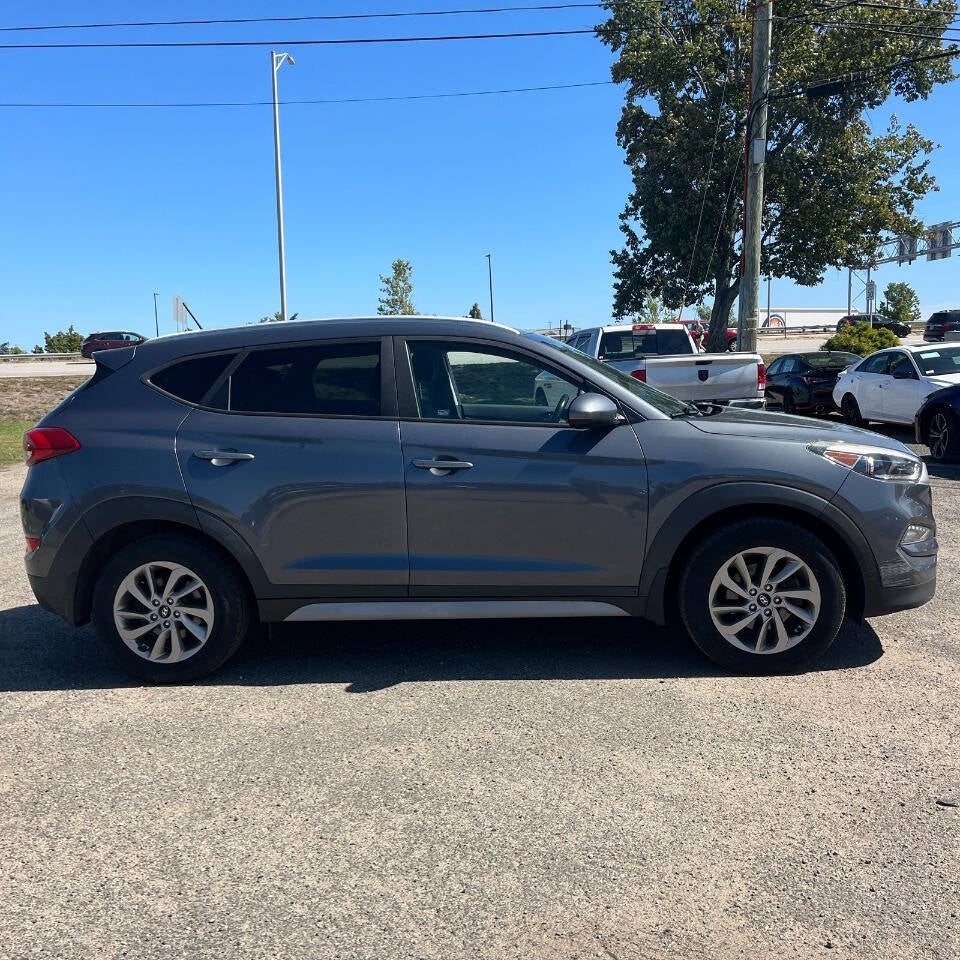 2017 Hyundai Tucson SE AWD 4dr SUV