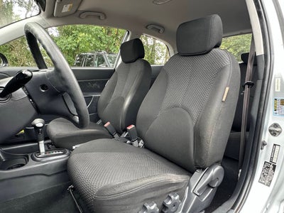 2007 Hyundai Accent SE 2dr Hatchback