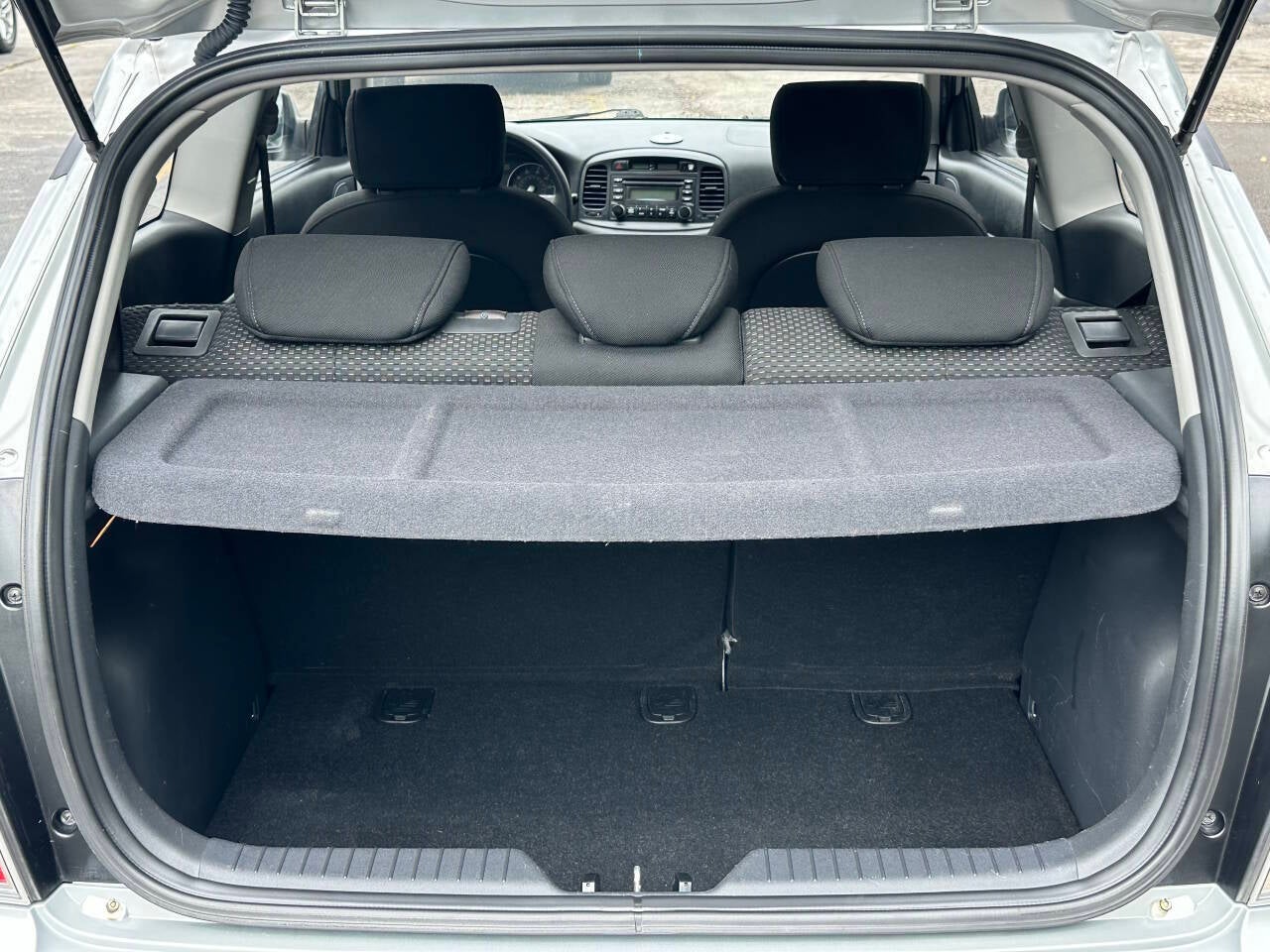 2007 Hyundai Accent SE 2dr Hatchback