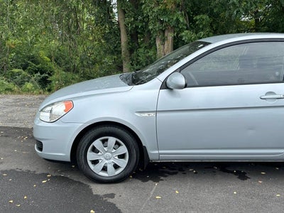 2007 Hyundai Accent SE 2dr Hatchback