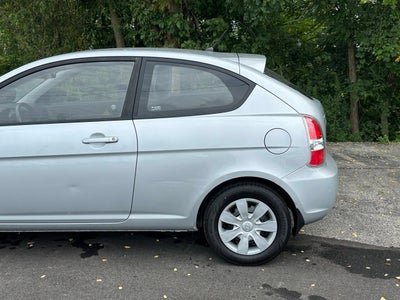 2007 Hyundai Accent SE 2dr Hatchback