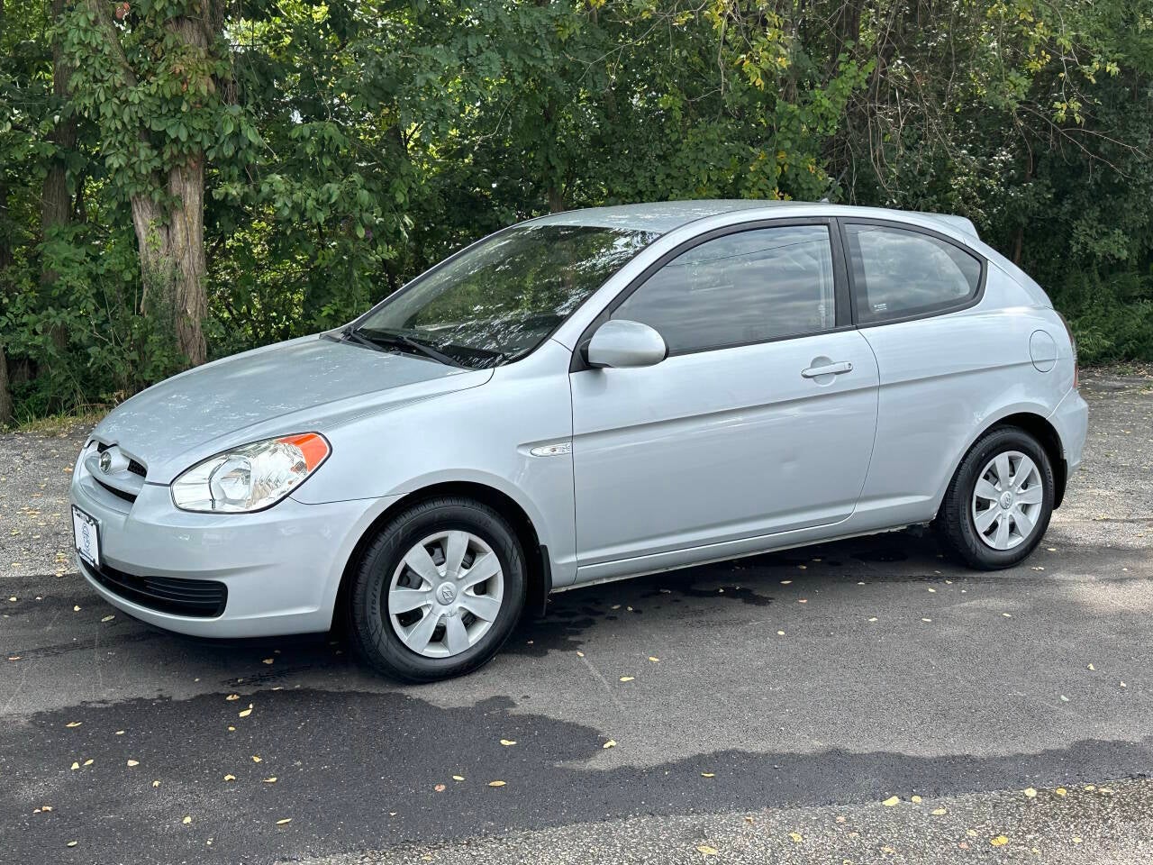 2007 Hyundai Accent SE 2dr Hatchback