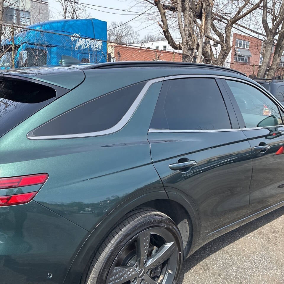2023 Genesis GV70 2.5T Standard AWD 4dr SUV