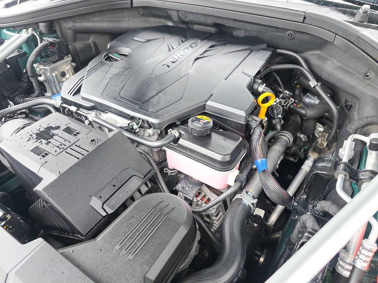 2023 Genesis GV70 2.5T Standard AWD 4dr SUV