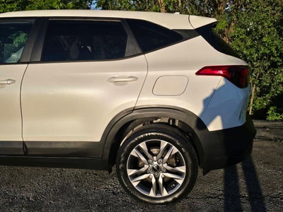 2022 Kia Seltos LX AWD 4dr SUV