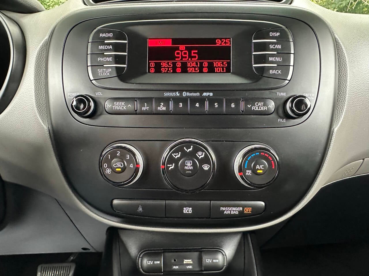 2015 Kia Soul Base 4dr Crossover 6A