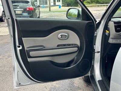 2015 Kia Soul Base 4dr Crossover 6A