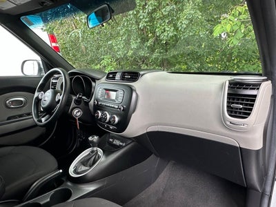 2015 Kia Soul Base 4dr Crossover 6A