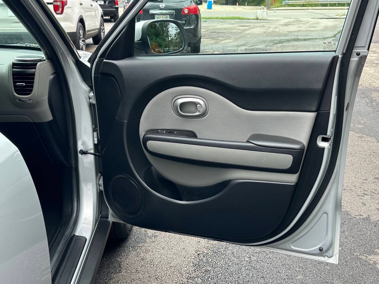 2015 Kia Soul Base 4dr Crossover 6A