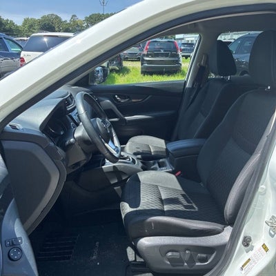 2019 Nissan Rogue SV AWD 4dr Crossover