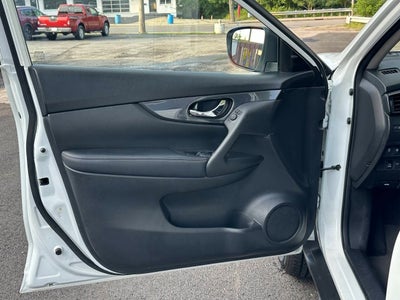 2019 Nissan Rogue SV AWD 4dr Crossover