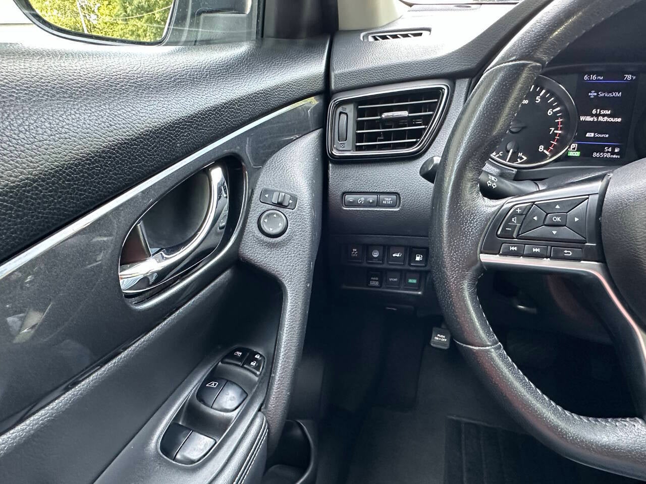 2019 Nissan Rogue SV AWD 4dr Crossover