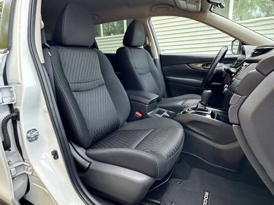 2019 Nissan Rogue SV AWD 4dr Crossover