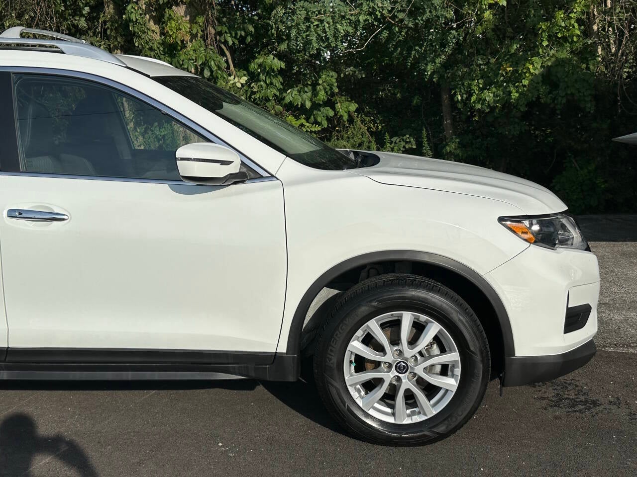 2019 Nissan Rogue SV AWD 4dr Crossover