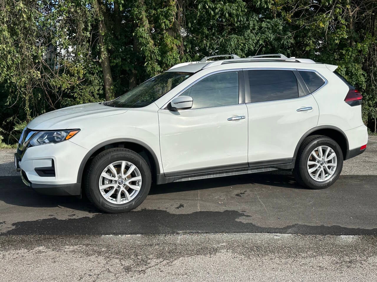 2019 Nissan Rogue SV AWD 4dr Crossover