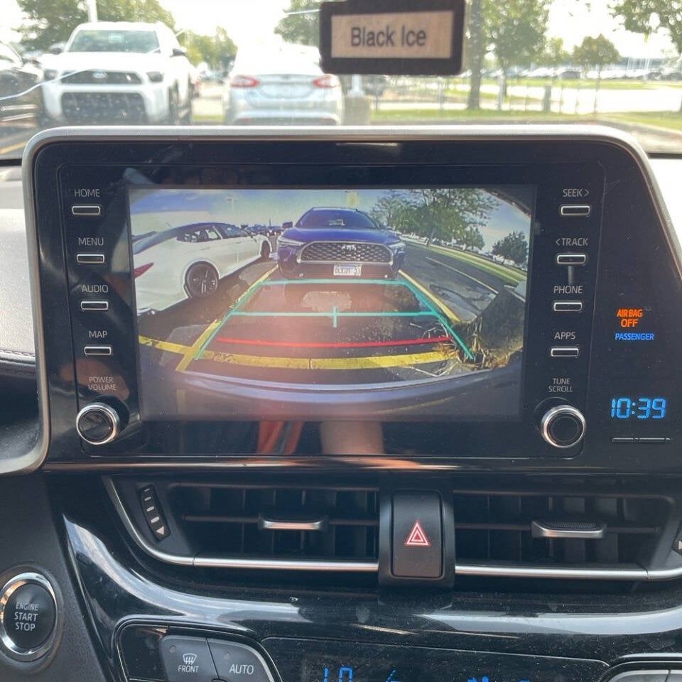 2019 Toyota C-HR XLE 4dr Crossover