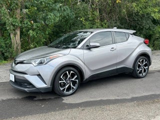 2019 Toyota C-HR XLE 4dr Crossover