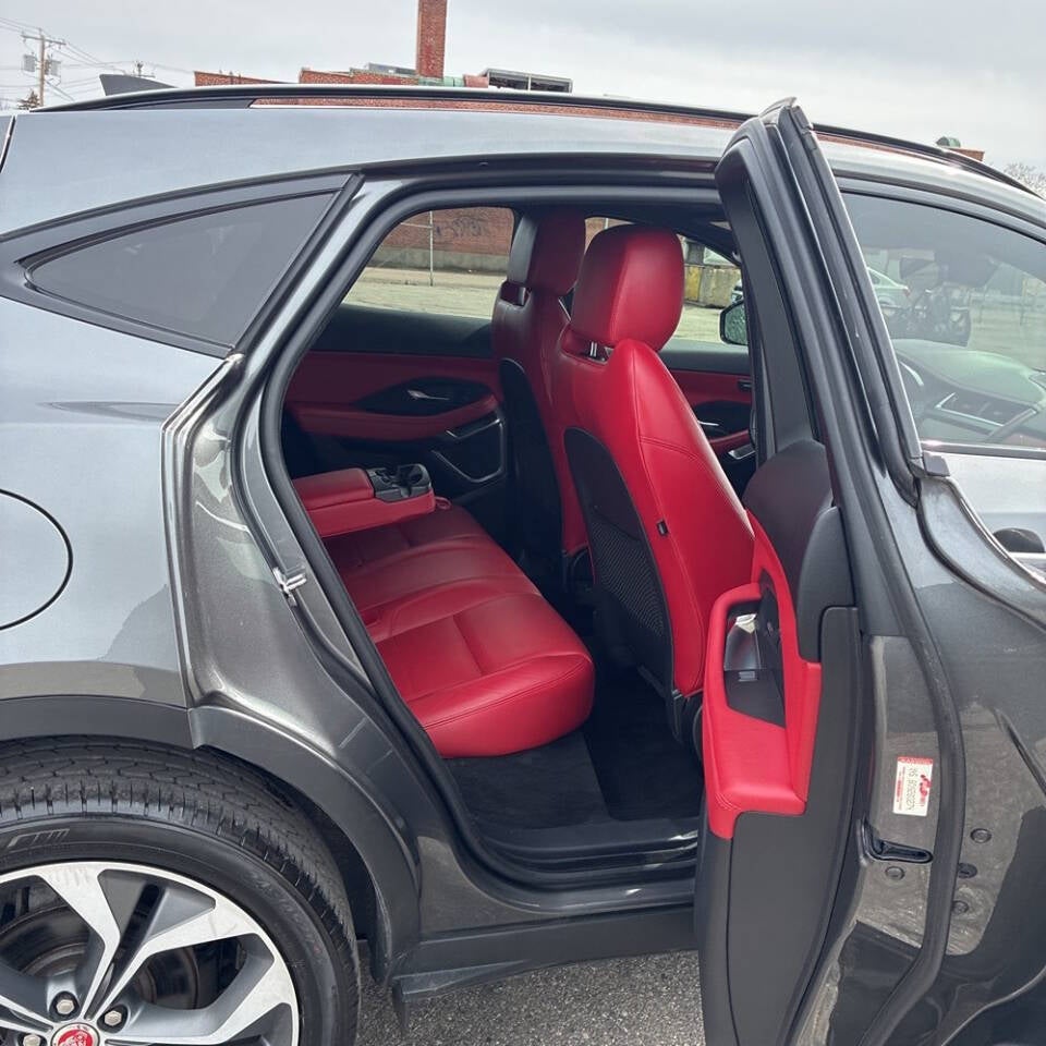 2020 Jaguar E-PACE P300 R Dynamic SE AWD 4dr SUV