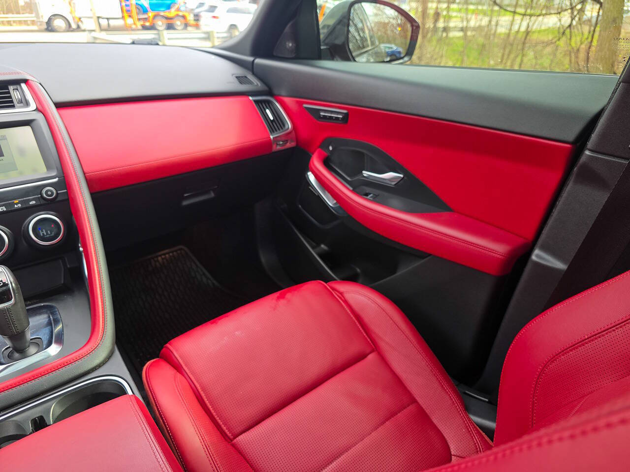 2020 Jaguar E-PACE P300 R Dynamic SE AWD 4dr SUV