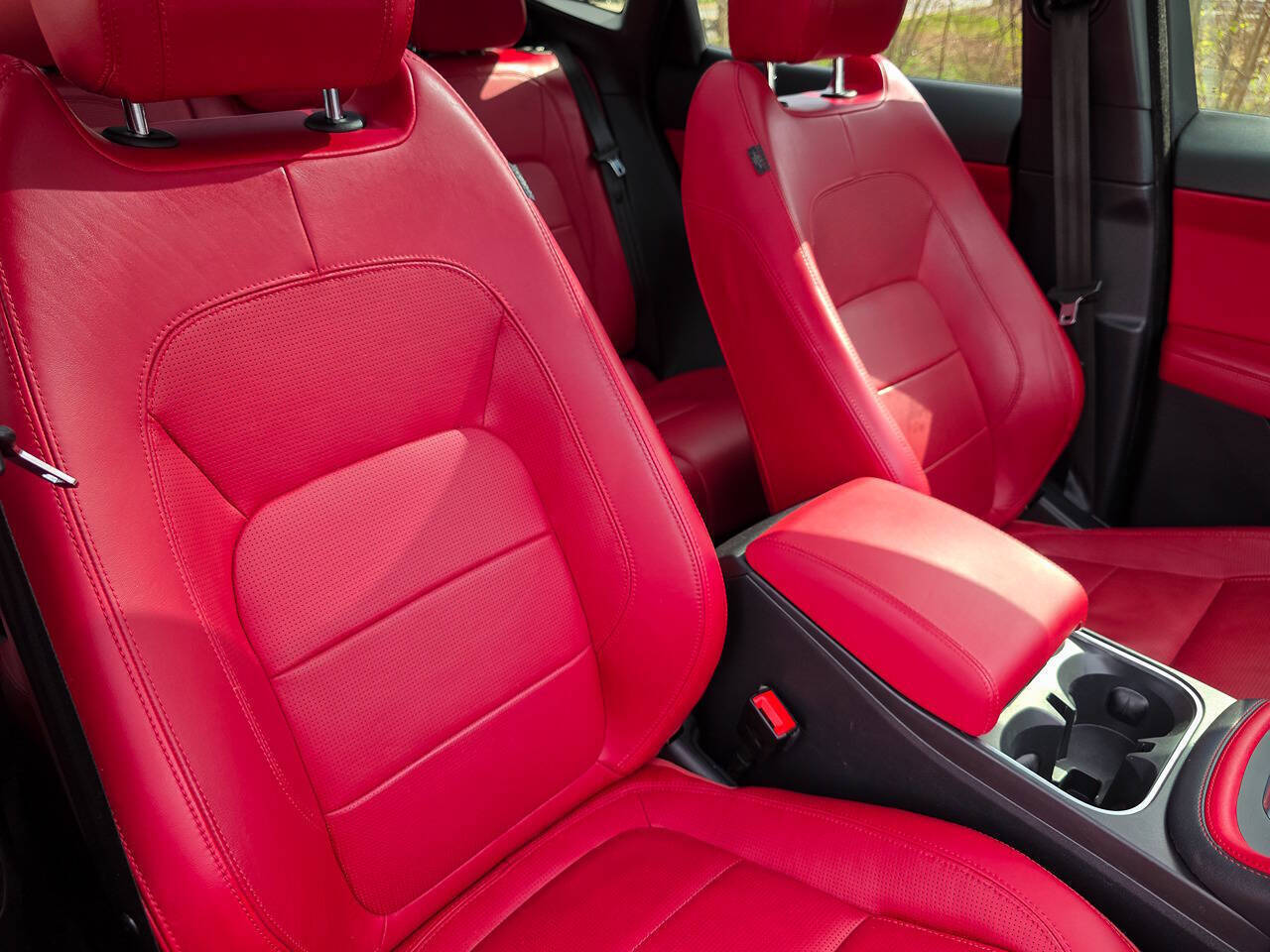 2020 Jaguar E-PACE P300 R Dynamic SE AWD 4dr SUV